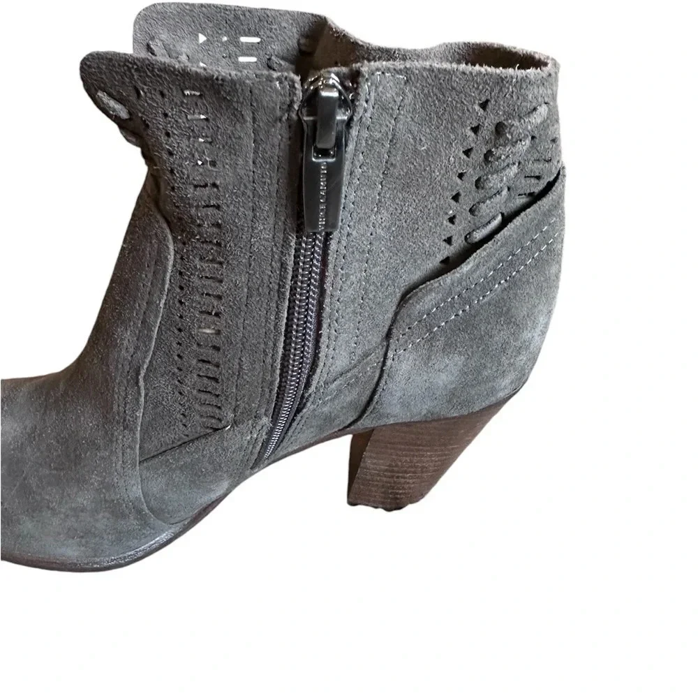 Vince Camuto Fenyia Dark Gray Suede Block Heel Ankle Booties- Women’s 8 - Picture 5 of 13